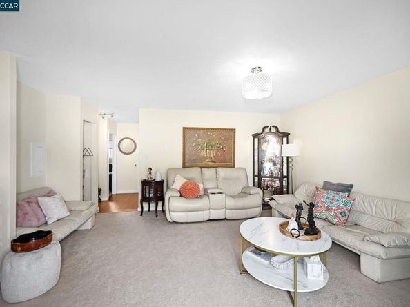 2180 Geary Road 20, Pleasant Hill CA 94523