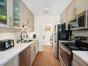 2180 Geary Road 20, Pleasant Hill CA 94523
