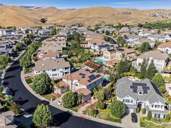 6013 Kingsmill Ter, Dublin CA 94568