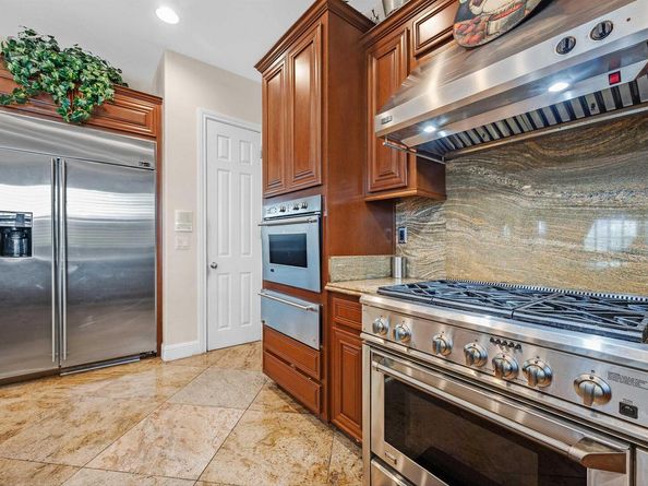 6013 Kingsmill Ter, Dublin CA 94568