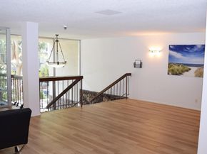 955 Shorepoint Ct 110, Alameda CA 94501