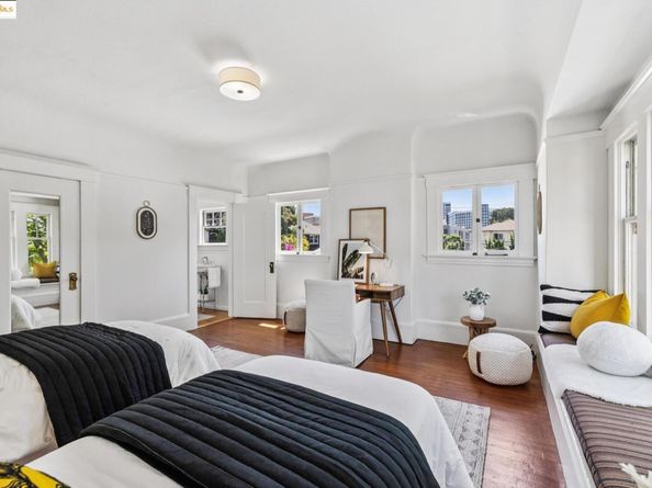 130 Fairmount Ave, Oakland CA 94611