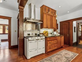 130 Fairmount Ave, Oakland CA 94611