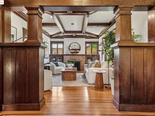 130 Fairmount Ave, Oakland CA 94611