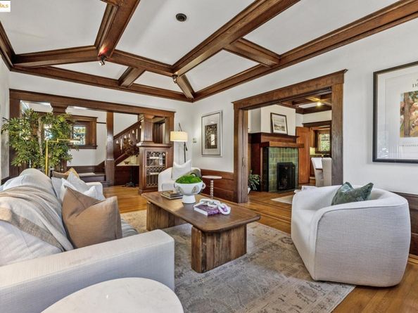 130 Fairmount Ave, Oakland CA 94611