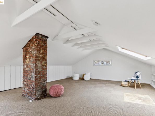 130 Fairmount Ave, Oakland CA 94611