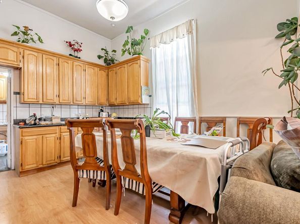 1706-1704 Center St, Oakland CA 94607