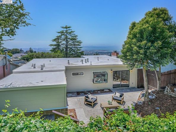 411 Vassar Ave, Berkeley CA 94708