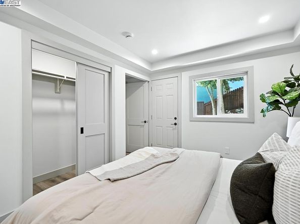 411 Vassar Ave, Berkeley CA 94708