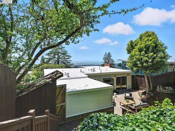 411 Vassar Ave, Berkeley CA 94708