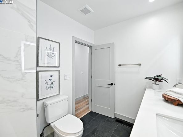 411 Vassar Ave, Berkeley CA 94708