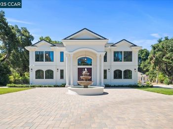 74 Middlefield Rd