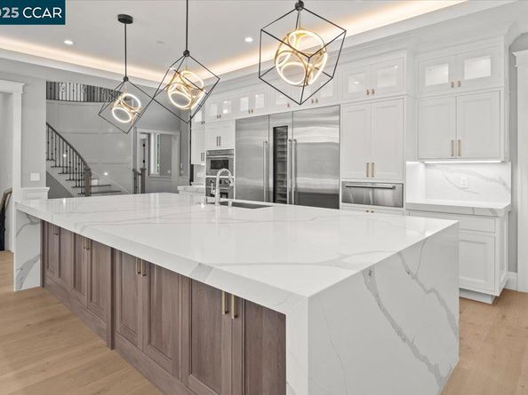 74 Middlefield Rd, Atherton CA 94027