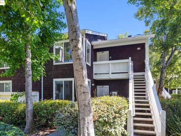 96 Bayside Ct, Richmond CA 94804