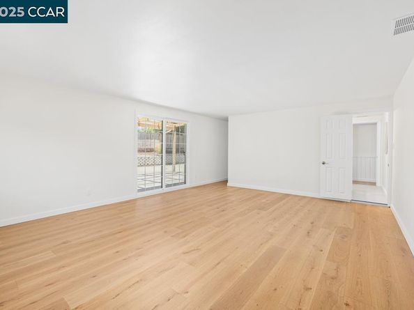 2087 Brook St, Concord CA 94520