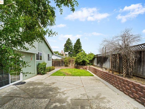 838 Hazel St, Livermore CA 94550