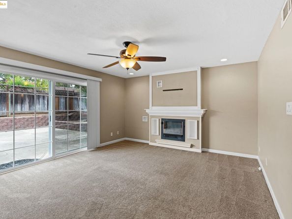 838 Hazel St, Livermore CA 94550