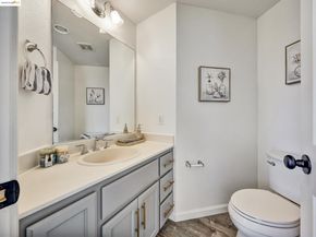 1111 Greystone Ct, Richmond CA 94806