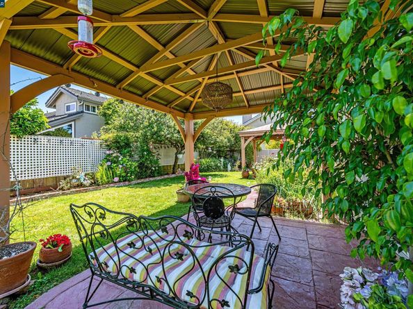3232 Highpointe Ct, Richmond CA 94806