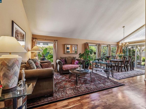 3232 Highpointe Ct, Richmond CA 94806