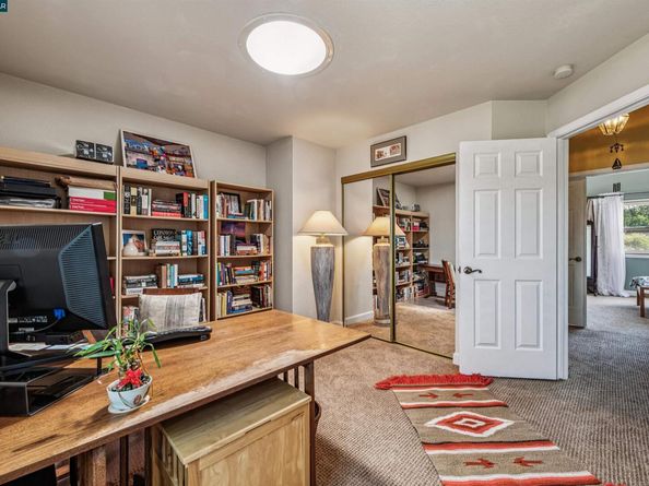 3232 Highpointe Ct, Richmond CA 94806