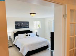 7968 Michigan Ave, Oakland CA 94605