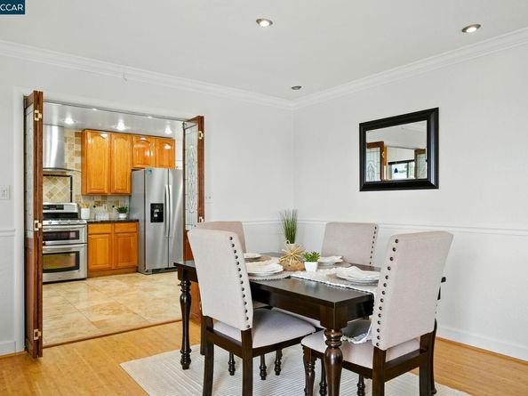 7968 Michigan Ave, Oakland CA 94605