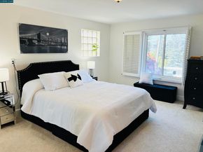 7968 Michigan Ave, Oakland CA 94605