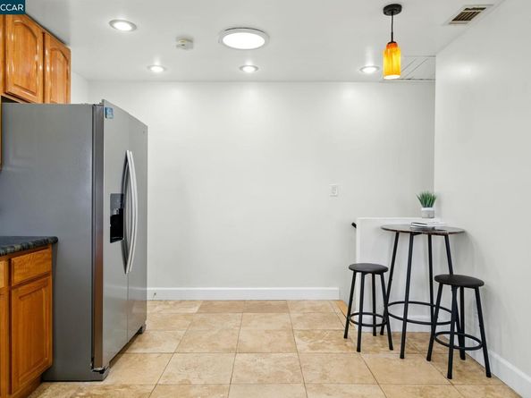 7968 Michigan Ave, Oakland CA 94605