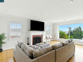 7968 Michigan Ave, Oakland CA 94605