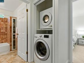 7968 Michigan Ave, Oakland CA 94605