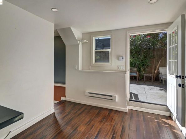 4211 Market St, Oakland CA 94608