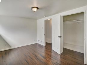 4211 Market St, Oakland CA 94608