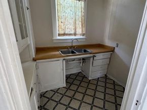 1626 12Th St, Oakland CA 94607