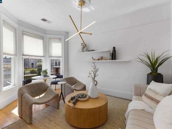 3934 Cesar Chavez St, San Francisco CA 94131