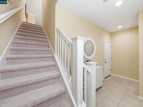 252 Sullivan Way, Hayward CA 94541