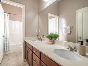 6432 Laurel Creek Pl, Livermore CA 94551