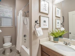 6432 Laurel Creek Pl, Livermore CA 94551