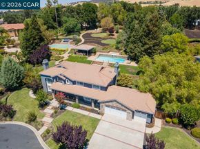 825 Bertram St, Walnut Creek CA 94598