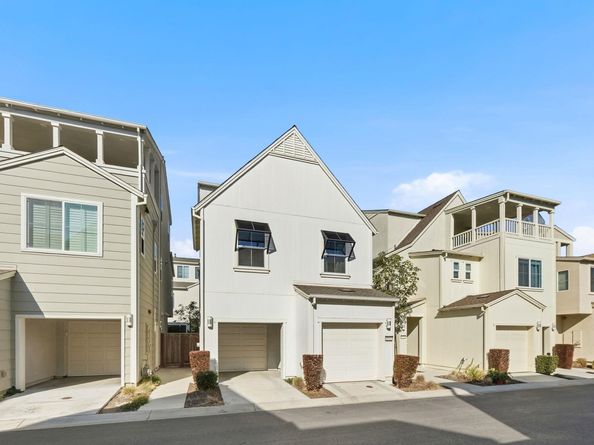 8553 Schooner Way, Newark CA 94560