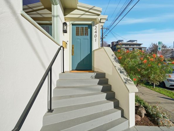 2401 Carleton Street, Berkeley CA 94704