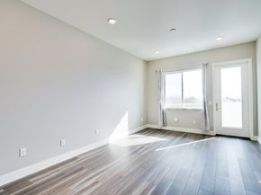 42111 Osgood Rd 519, Fremont CA 94539