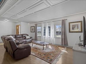 6727 W 87Th Pl, Los Angeles CA 90045