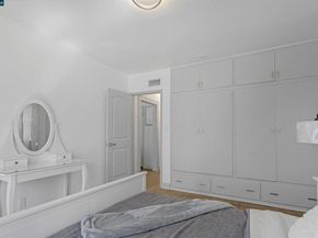 6727 W 87Th Pl, Los Angeles CA 90045