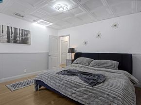 6727 W 87Th Pl, Los Angeles CA 90045