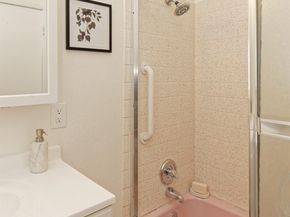 716 39Th St, Oakland CA 94609