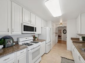 567 Merritt Ave, Oakland CA 94610