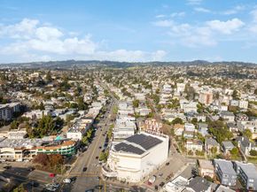 567 Merritt Ave, Oakland CA 94610