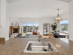 567 Merritt Ave, Oakland CA 94610