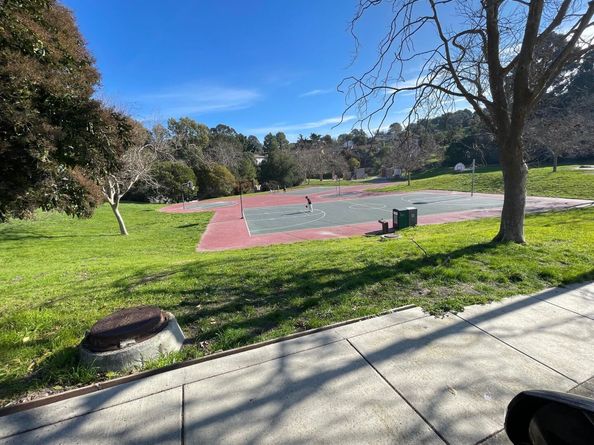 61 Greenview Ln, Richmond CA 94803
